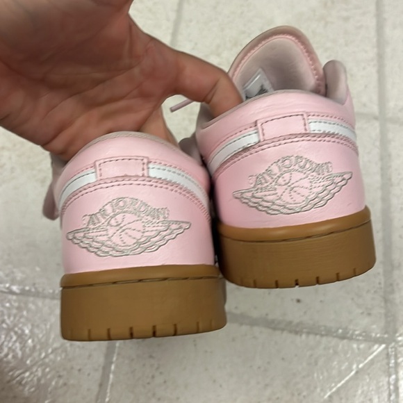 Pink Nike air jordan - Picture 4 of 5